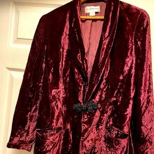 Size large velvet blazer